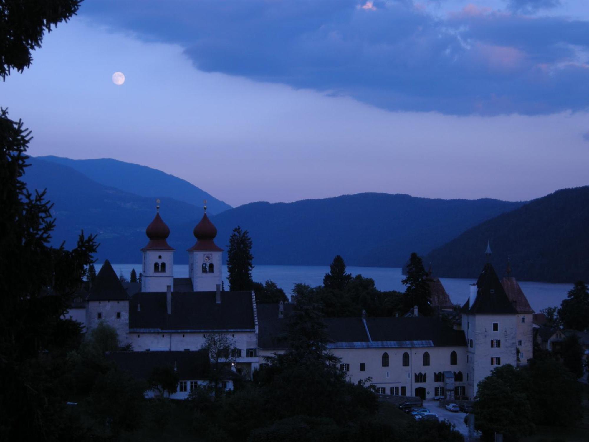 Staudacher Hof-Das Romantische Haus Hotel Millstatt Szoba fotó