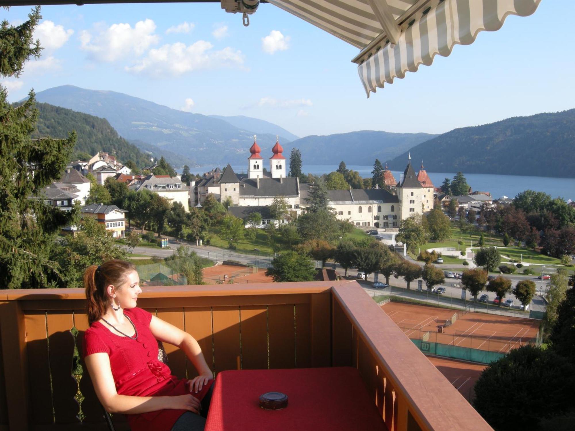 Staudacher Hof-Das Romantische Haus Hotel Millstatt Szoba fotó